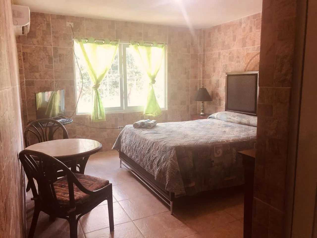 Hotel Colombus Aguada